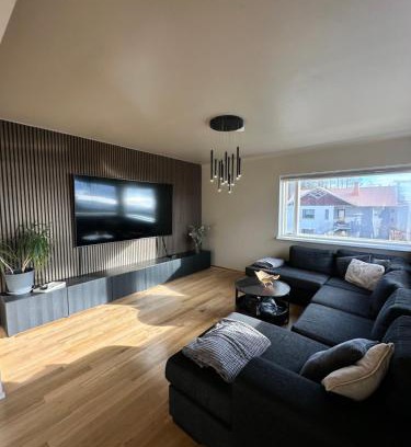 Husavik Apartment | Álfhóll 4 húsavík oceanview