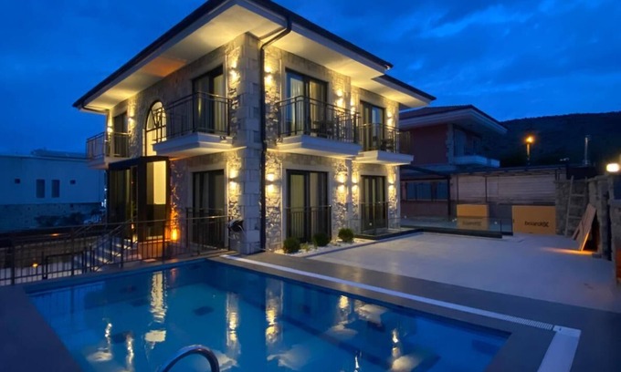 Cesme Hotel | Çağdaş Hotel