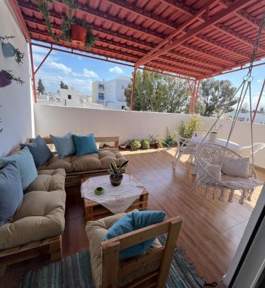 El Menzah Apartment | Étage privé tout confort deux chambres salle de bain et espace cuisine dappoint