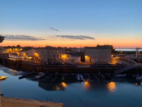 Saint-Martin-de-Re Apartment | Île de Ré - T3 avec sublime vue mer - 80m2 - 4 à 6 pers