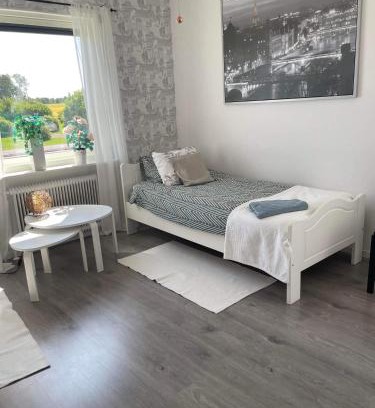 Odeshog Bed & Breakfast | Ödeshög Modernt och stilfullt B&B