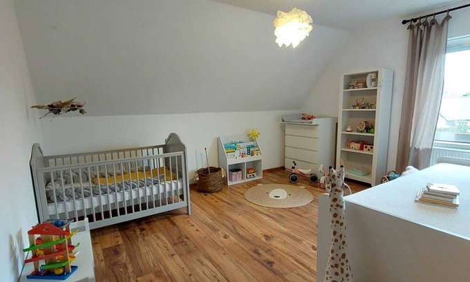 Porta Westfalica Apartment | Über den Dächern von Porta. Familienfreundlich und Top Ausgestattet