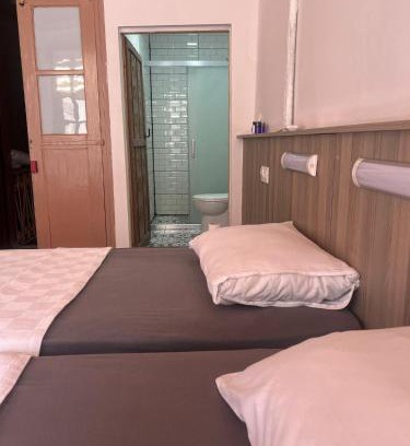Ayvalik City Center House | şekercigiller
