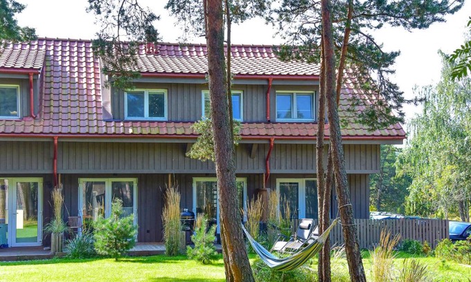 Preila Apartment | Šokančios pušys