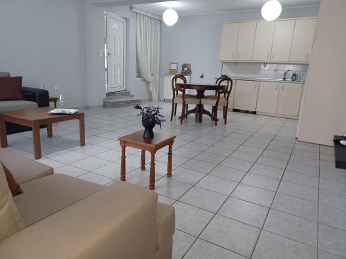 Spata-Artemida Apartment | Άνετο Διαμέρισμα