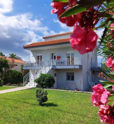 Myrina Apartment | Δειλινά