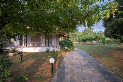 Dodoni House | Μικρός Παράδεισος - Αγροτουριστική Κατοικία