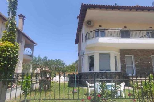 Fourka Apartment | ΟΜΟΡΦΗ ΕΞΟΧΙΚΗ ΚΑΤΟΙΚΙΑ