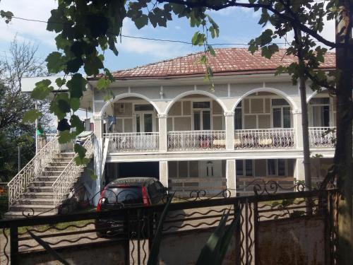 Khelvachauri House | Апартаменти с бассеином