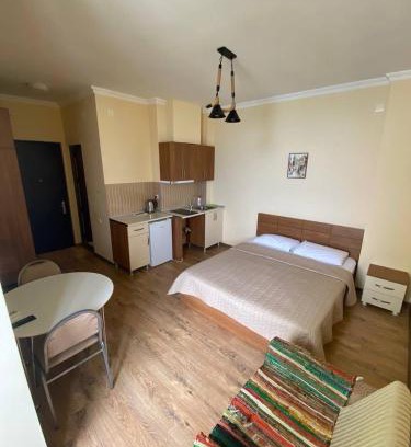 Makhinjauri Apartment | Светлый и комфортный номер с видом на море