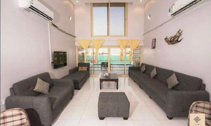 Durrat Al-Arous Ski Chalet | درة العروس