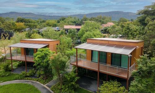 Pong Ta Long Villa | บ้านจันทร์ประดับ เขาใหญ่