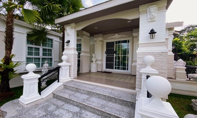 Pak Thong Chai House | บ้านนิมิต รีสอร์ท