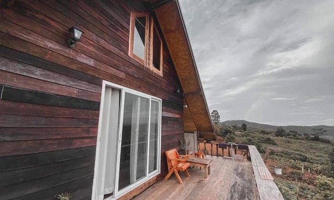Phu Ruea House | บ้านไฮตาก ริมธารโฮมสเตย์