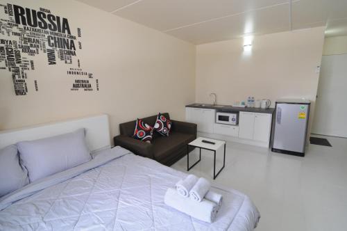 Ban Mai Apartment | ป๊อปปูล่า คอนโด อาคาร C4 impact เมืองทองธานี