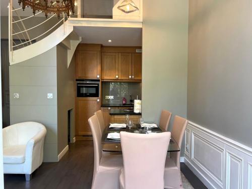 La Rochelle City Centre Apartment | ღ Le Nérée - Au cœur du vieux port et cosy