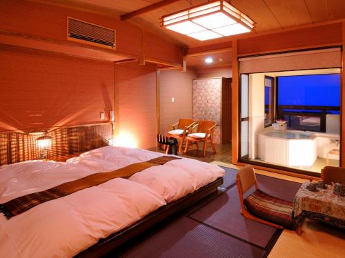 Futo Hotel | ニッポニア高原宿夢海月-ゆめみづき-