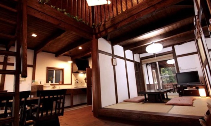 Tsu House | 天然温泉！古民家風の貸切り一軒家 【白山リバーサイドコテージ 】2-120号棟
