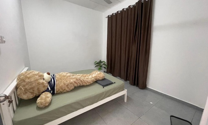 Daerah Kulai Apartment | 爱心之家 10pax /near JPO & Airport
