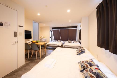 Kaminarimon Apartment | -花雷 はならい in 浅草&雷門- 浅草駅から徒歩5分 ベビー用品付き ファミリーも歓迎 大人8名もOK!