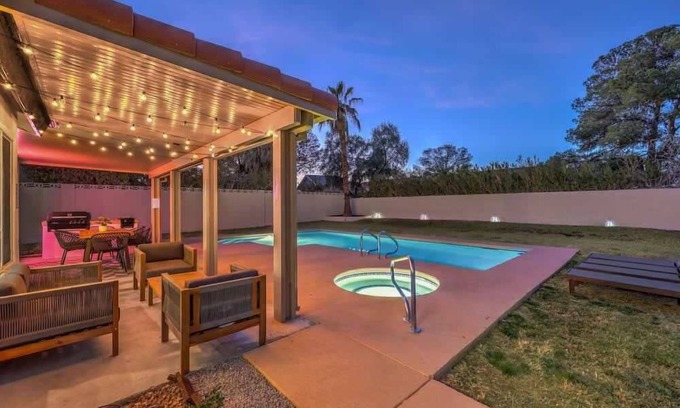 Spring Valley House | 𑄹 Air Vegas | Lux Modern Pool Home