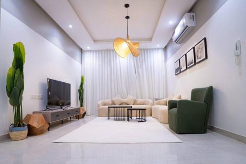 Al Hofuf Apartment | 005 - Saudi - Elegant apartment in Riyadh (Noor)