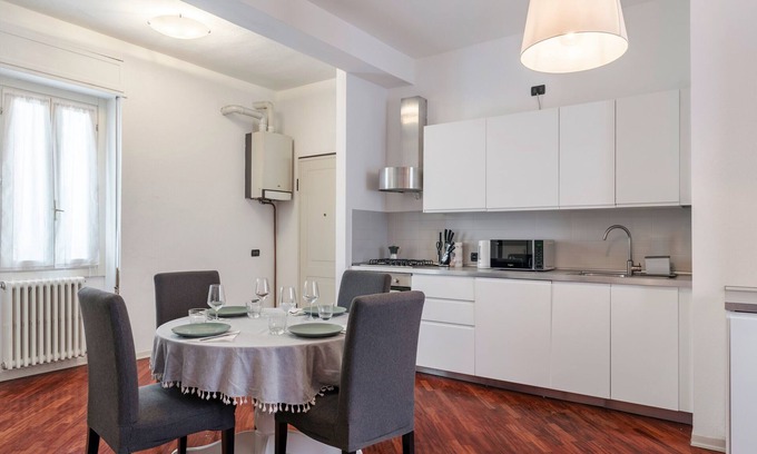 Crocifissa di Rosa Apartment | 035BS- Menotti Apartment
