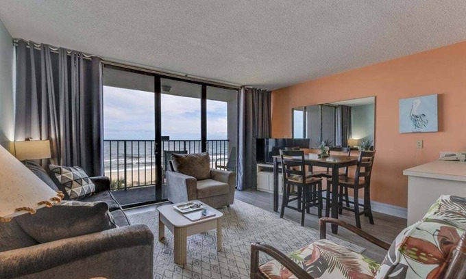 Wilmington Beach Condo | 0411 Seaside Sunrise by Atlantic Towers