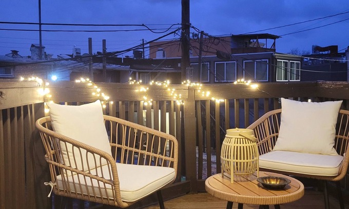Downtown Baltimore Apartment | 1-BD Home near Stadiums Free Parking