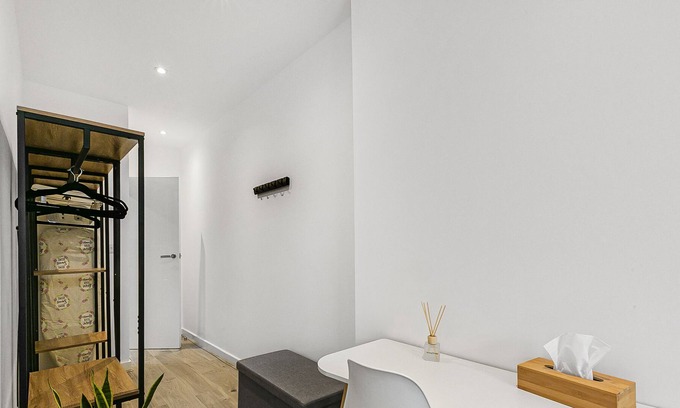 Archway Apartment | 1 bed garden flat by tube