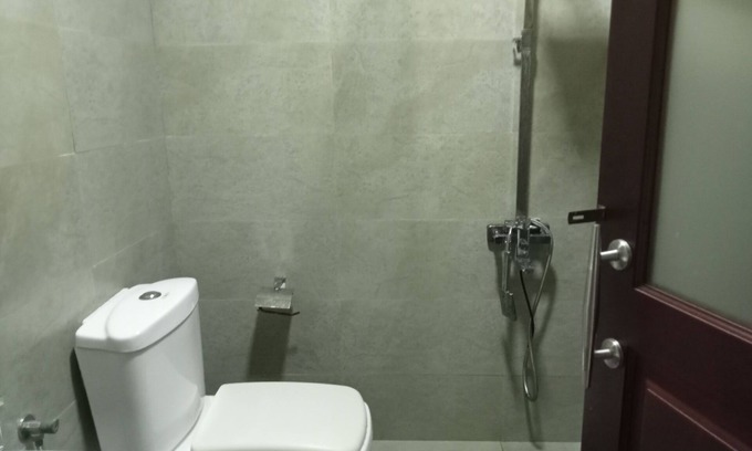 Ibbanwala House | 1 Bedroom, 1 Bath spacious studio for 12 dollars per day excluding electricity.