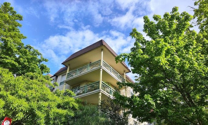 Champigny-sur-Marne Apartment | 1 Bedroom Apartment in Champigny-sur-Marne