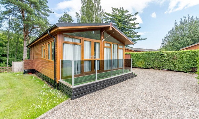 Birnam Cabin | 1 bedroom accommodation in Birnam by Dunkeld