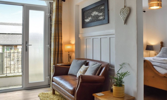 Denby Dale Cottage | 1 bedroom accommodation in Denby Dale