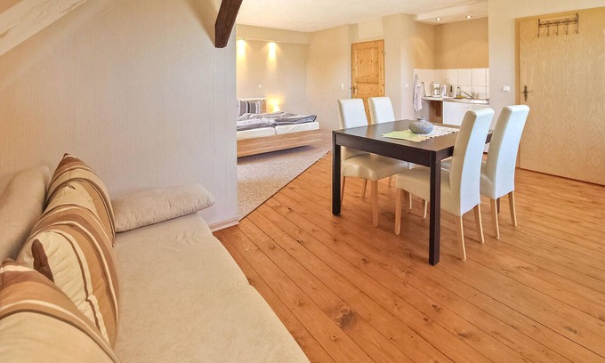Meiersberg Apartment | 1 bedroom accommodation in Meiersberg