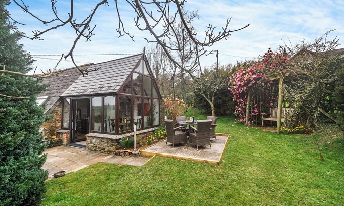 Ermington Cottage | 1 bedroom accommodation in Burraton, near Ivybridge