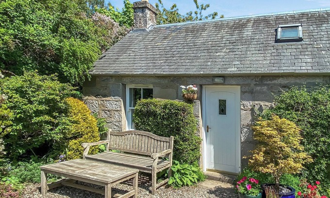 Pitlochry Cottage | 1 bedroom accommodation in Pitlochry