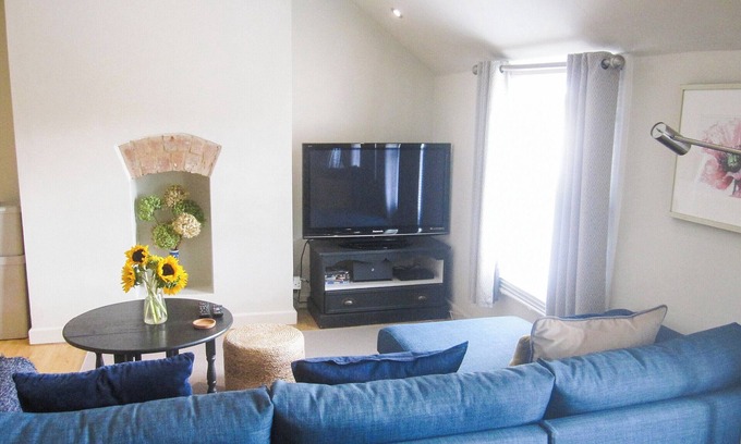 Gloucester Cottage | 1 bedroom accommodation in Gloucester