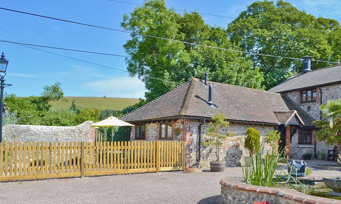 Jevington Cottage | 1 bedroom accommodation in Jevington, near Eastbourne