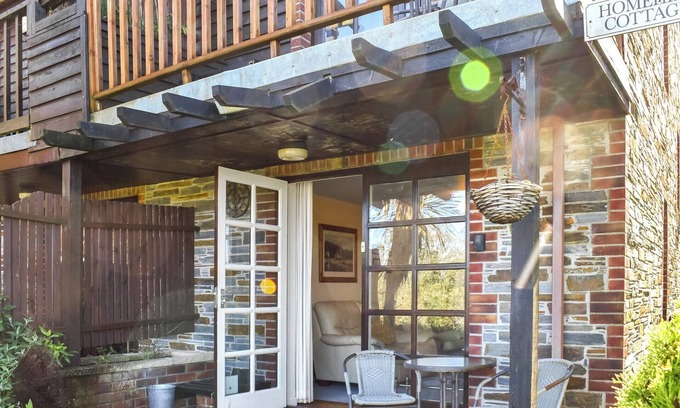 Looe Cottage | 1 bedroom accommodation in Looe
