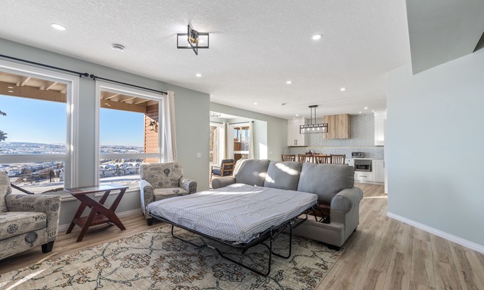 Hanson Ranch House | 1 bedroom and kitchen place with a valley scenery view & free parking