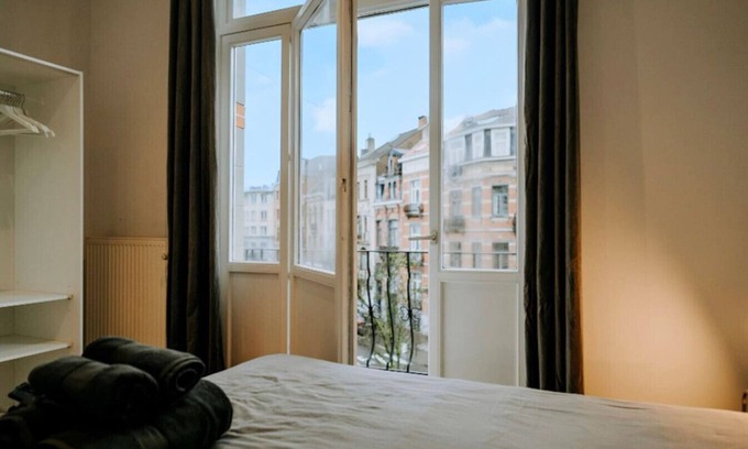 Ixelles Apartment | 1 bedroom apartment in Le Chatelain - 2nd floor