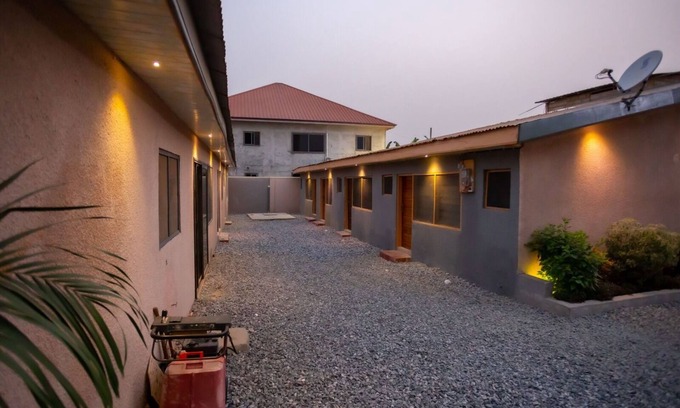 North Legon Apartment | 1 Bedroom Apartment in Accra - Ashomang Estates, 25 Mins from the airport