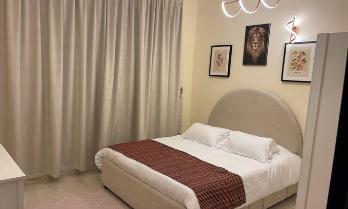 Beach & Coast Apartment | 1-bedroom apartment with AC, WiFi inclosed to beach Alkhan and Dubai