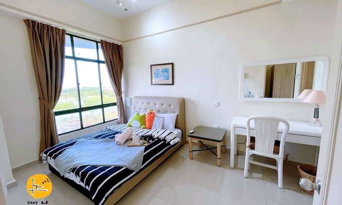 Malacca City Apartment | 1 bedroom apartment with Marsland view balcony Malacca CBD, near Jonker street