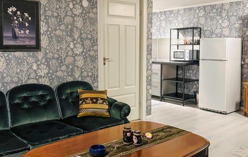 Vastra Gislaved House | 1 Bedroom Awesome Home In Gislaved