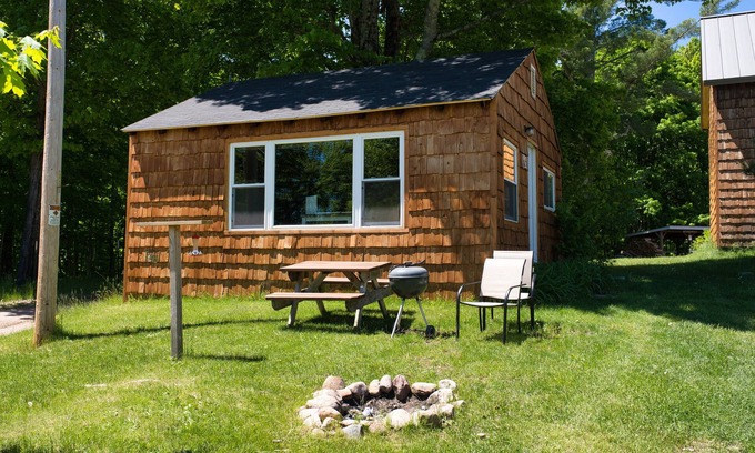 Au Train Cabin | 1 bedroom cabin on lakefront property. Pet friendly.