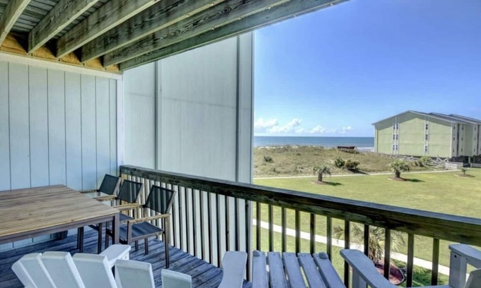 Surf City Condo | 1 Bedroom Condo in Surf Condos in Surf City NC