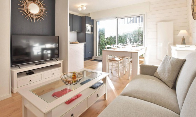 Cabourg Apartment | 1 bedroom gorgeous apartment in Cabourg