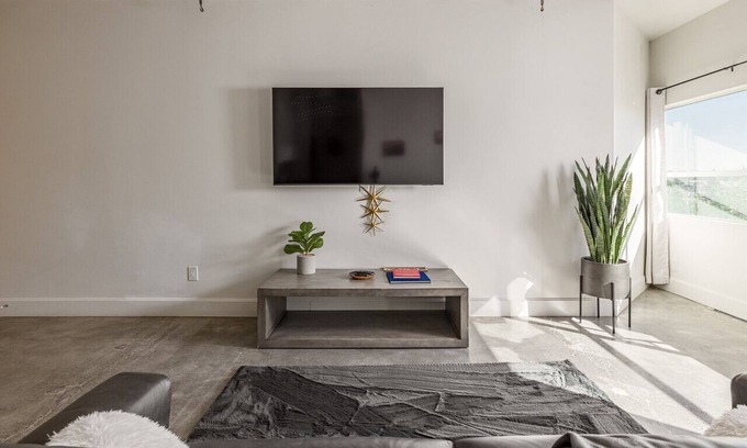 Downtown Anchorage Apartment | 1 Bedroom in Heart of Downtown